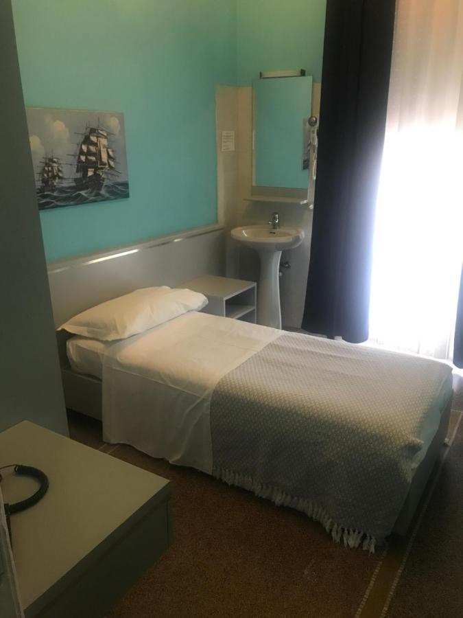 Hotel Doria Chiavari Esterno foto