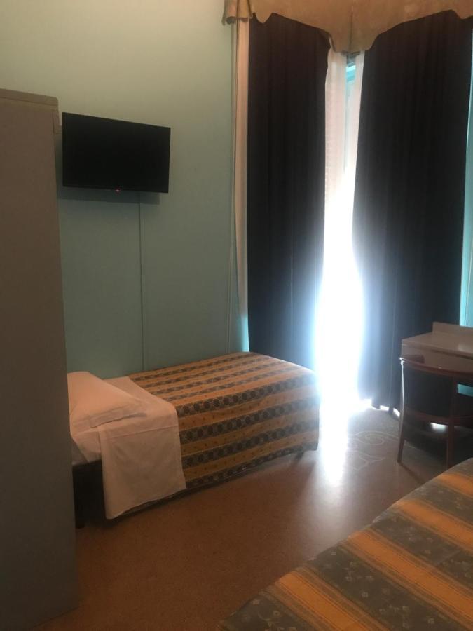 Hotel Doria Chiavari Esterno foto