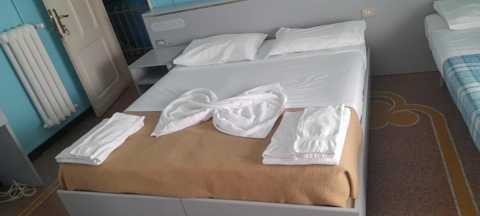 Hotel Doria Chiavari Esterno foto
