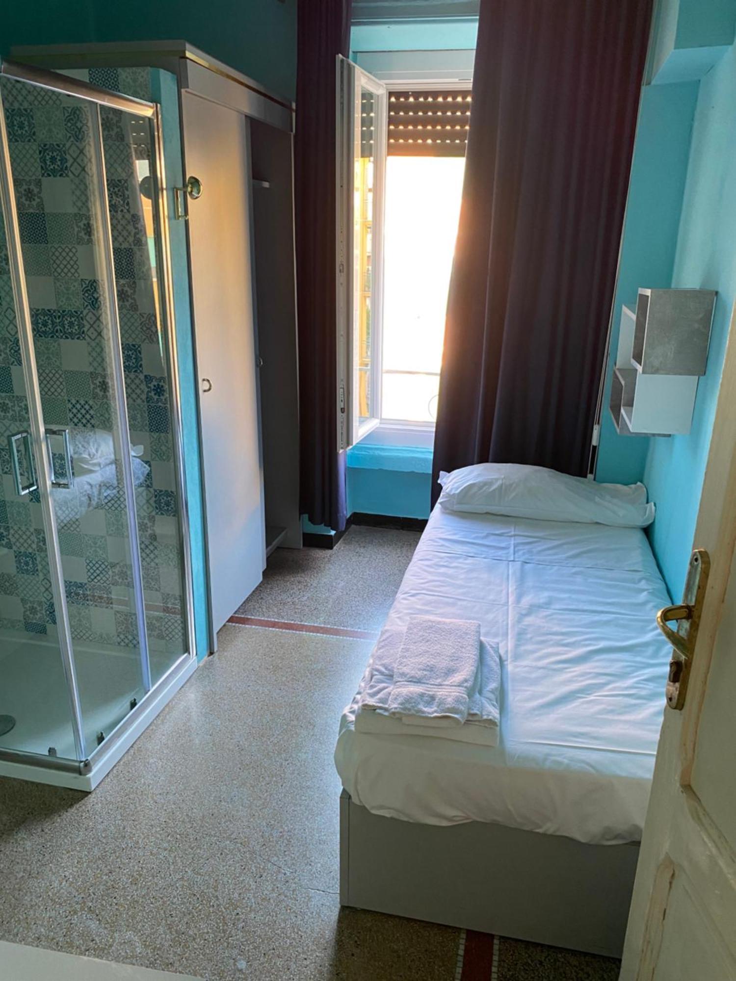 Hotel Doria Chiavari Esterno foto